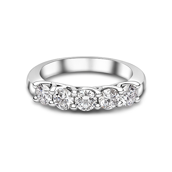 Ring new Engagement